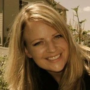 Meet your Posher, Candis